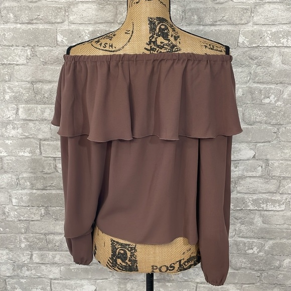 Wilfred Off Shoulder Ruffle Blouse - Picture 3 of 6